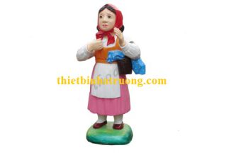 TƯỢNG CÔ BÉ QUÀNG KHĂN ĐỎ